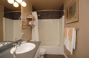 African Suite Bathroom